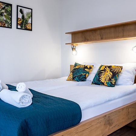 Rajska Polana Domki Premium ,Na Odludziu Z Prywatna Balia Z Jacuzzi I Sauna ,Cisza,Rowery Elektryczne,Gory,Astroprzygoda,- Adrspach, Skalne Miasto, Zamek Ksiaz,Andrzejowka,Karpacz, Sniezka,Janskie Laznie,Pec Mieroszow ภายนอก รูปภาพ